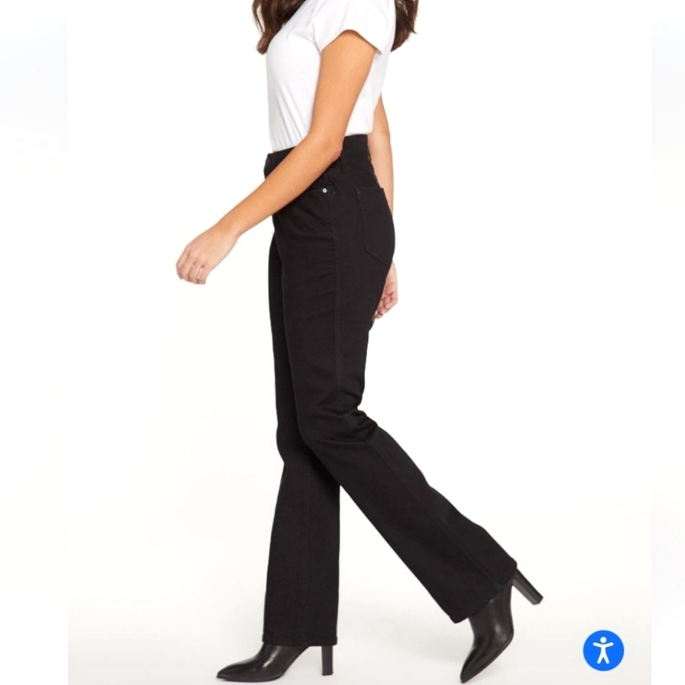 NWT Seven7 High Rise Slim Bootcut Jeans